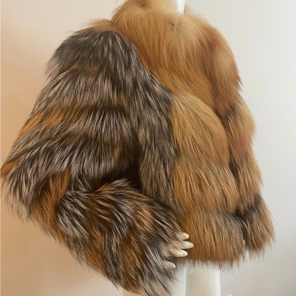 Red and Silver Fox fur jacket - Picture 3 of 8